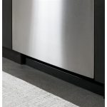 GE PROFILE Built-in 24'' Diswasher PDT785SYNFS - lifestyle bottom door