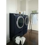 GE 28" / 5.8 ft³ Front Load Washer With Steam- Lifestyle
