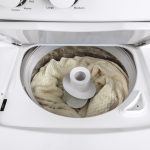 GE 27″ Unitized Spacemaker Washer & Gas Dryer White