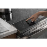 Cuisinière à induction encastrée 30″ GE Profile avec four à convection véritable